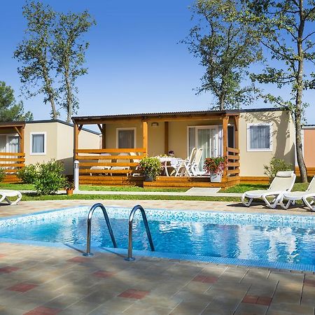 Maistra Camping Valkanela Mobile Homes Funtana Exterior foto