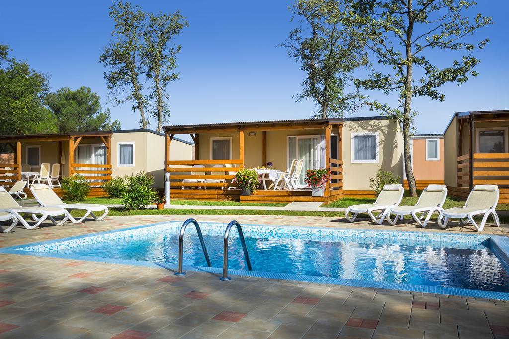 Maistra Camping Valkanela Mobile Homes Funtana Exterior foto