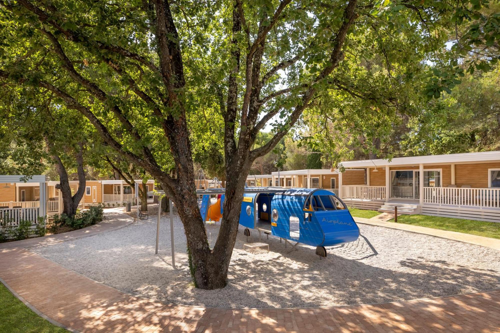 Maistra Camping Valkanela Mobile Homes Funtana Exterior foto